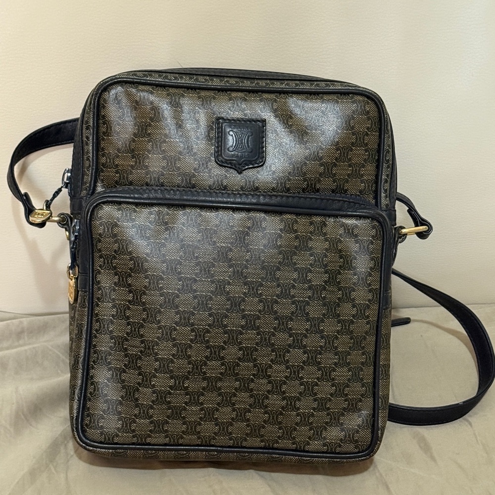 Celine unisex Navy Brownish crossbody vtg VGU condition
